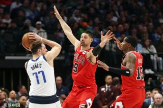 许多年轻有 许多年轻有